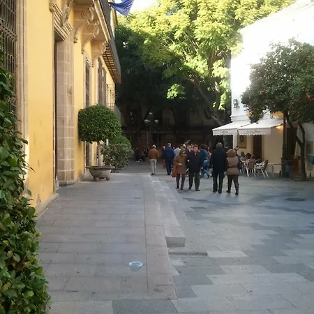 Luminoso Y Acogedor Atico En Plaza La Yerba, Jerez شقة